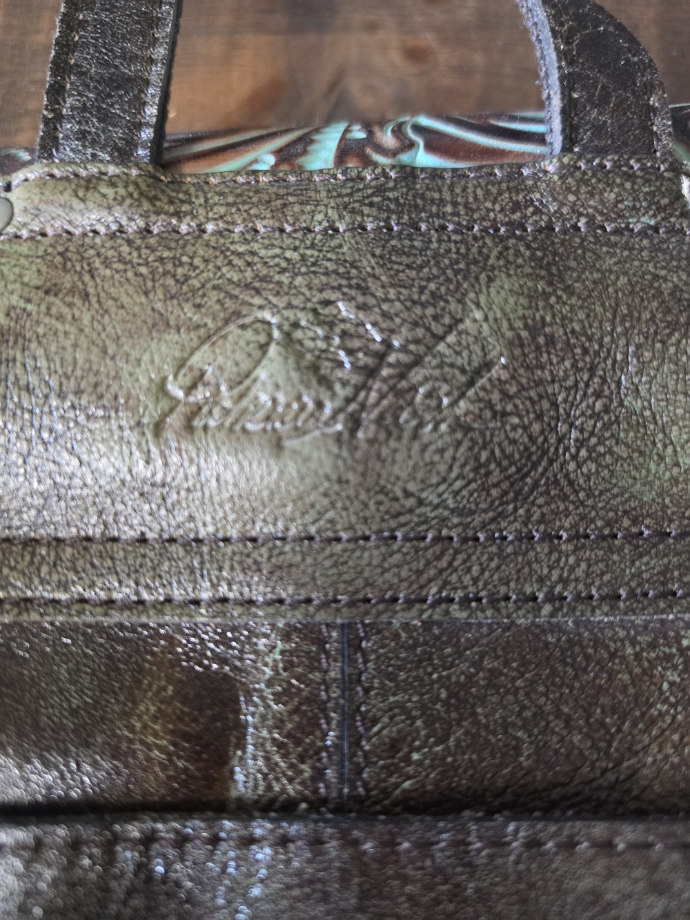 Patricia Nash backpack with matching accessories. - Picture 6 of 16